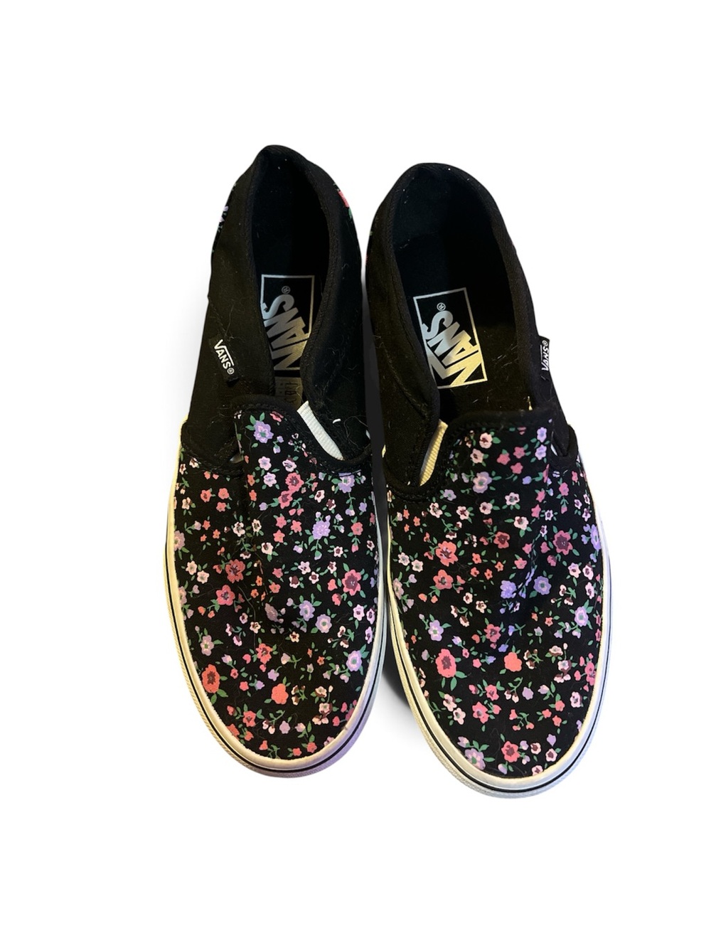 Vans women’s Classic Slip-On Floral Sneakers - Black/Pink